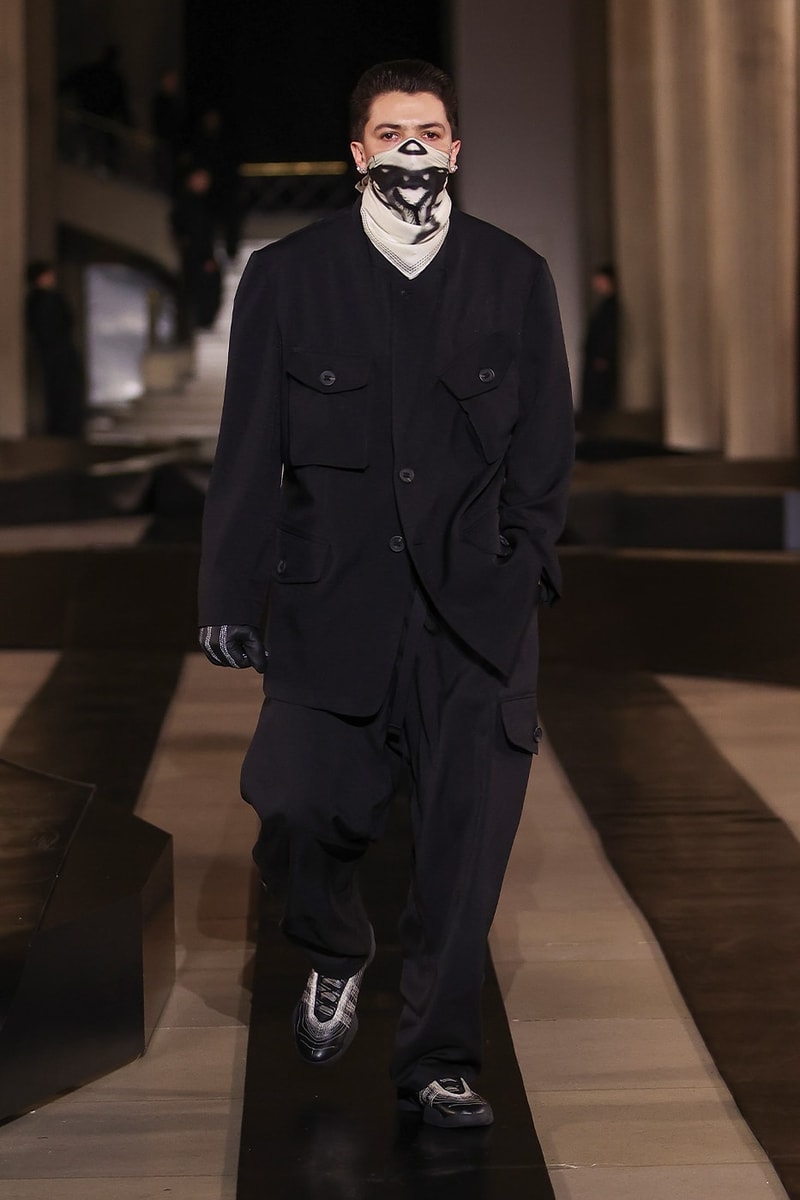 Y-3 2026 FW 컬렉션 공개