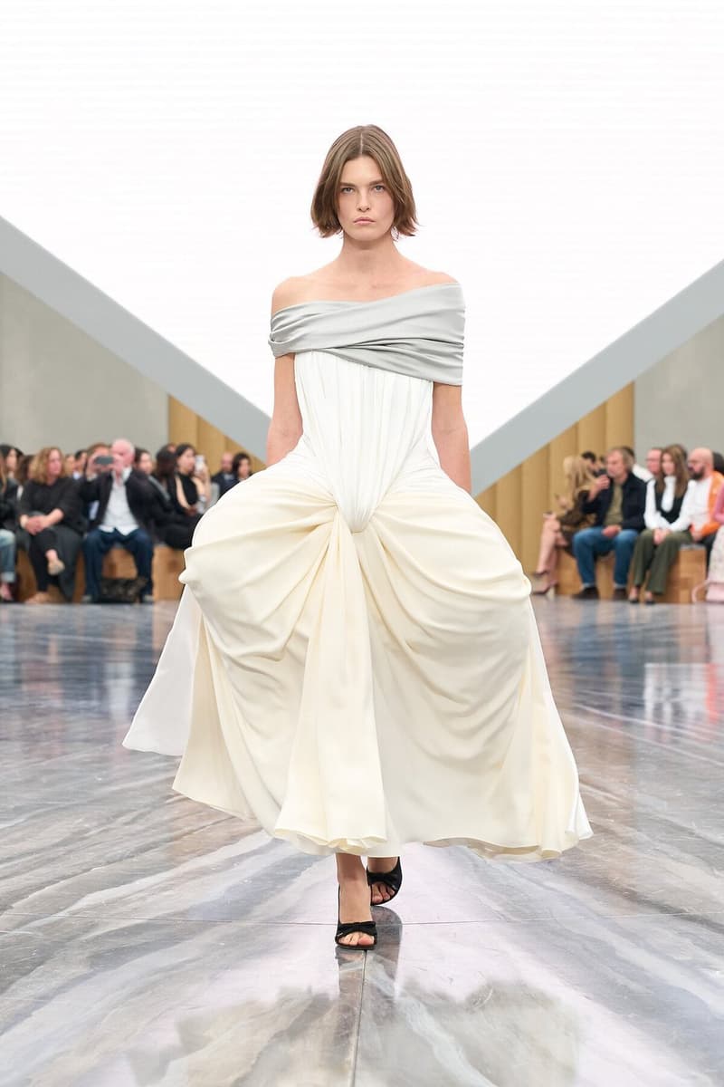 조나단 앤더슨의 디올 2026 오트 쿠튀르 컬렉션 공개