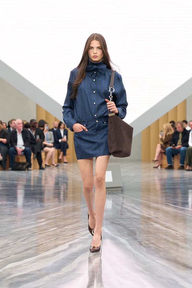 조나단 앤더슨의 디올 2026 오트 쿠튀르 컬렉션 공개