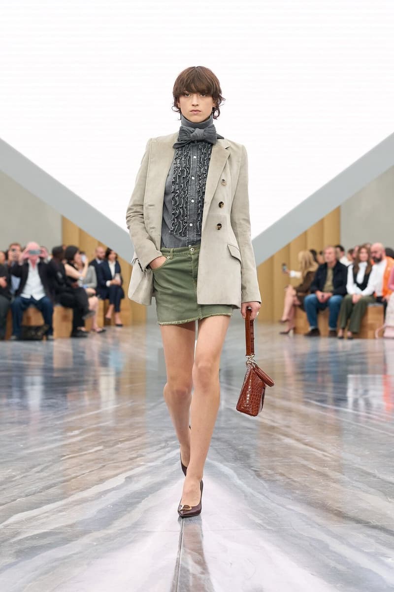 조나단 앤더슨의 디올 2026 오트 쿠튀르 컬렉션 공개