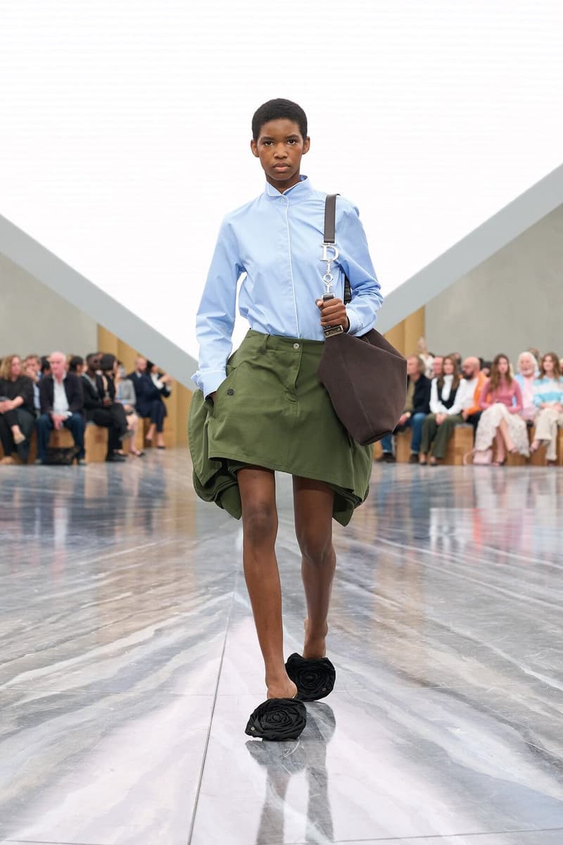 조나단 앤더슨의 디올 2026 오트 쿠튀르 컬렉션 공개