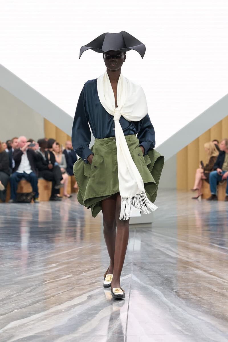 조나단 앤더슨의 디올 2026 오트 쿠튀르 컬렉션 공개