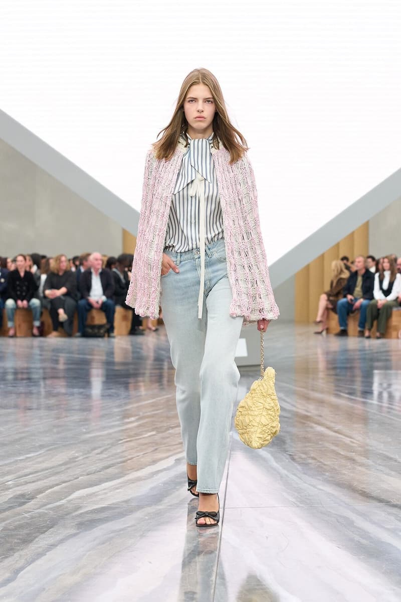 조나단 앤더슨의 디올 2026 오트 쿠튀르 컬렉션 공개