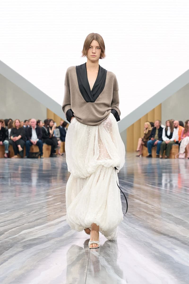 조나단 앤더슨의 디올 2026 오트 쿠튀르 컬렉션 공개