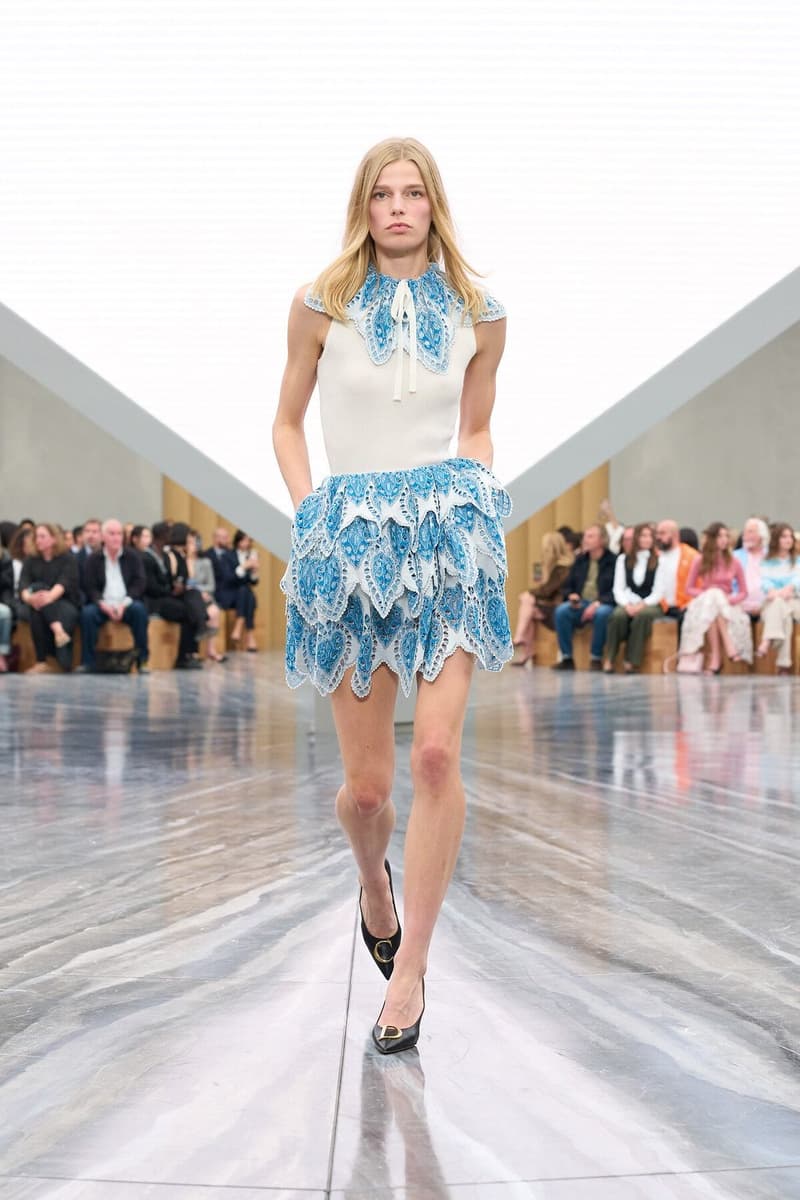 조나단 앤더슨의 디올 2026 오트 쿠튀르 컬렉션 공개