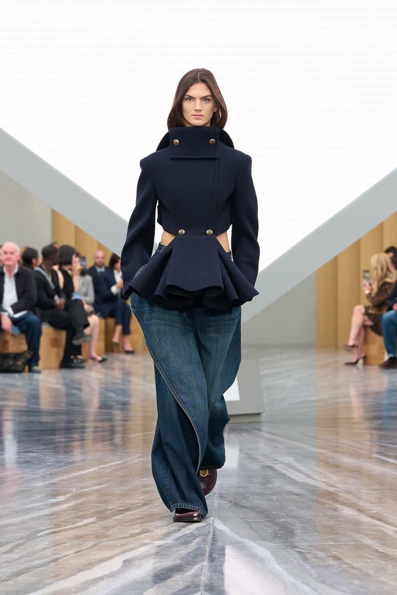 조나단 앤더슨의 디올 2026 오트 쿠튀르 컬렉션 공개