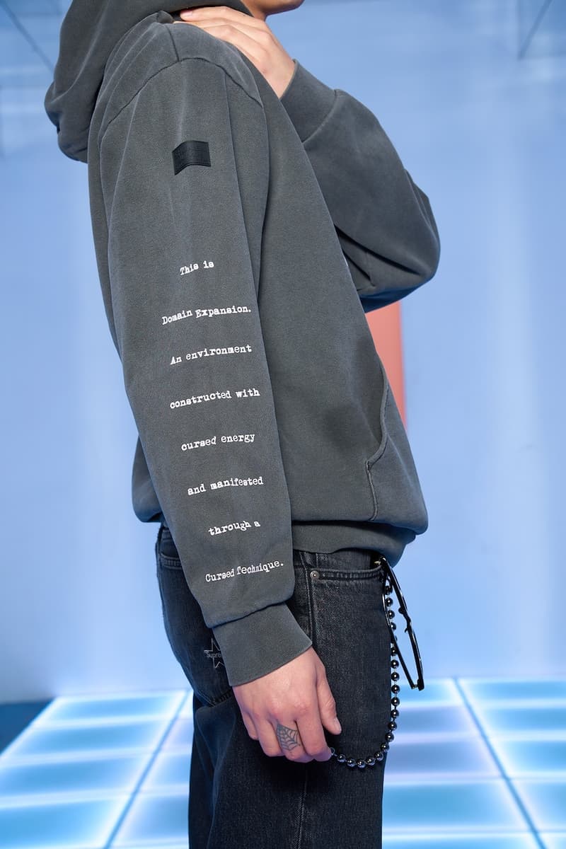 소년 점프 스토어, ‘주술회전’, ‘이치 더 위치’ 신규 머천다이즈 공개