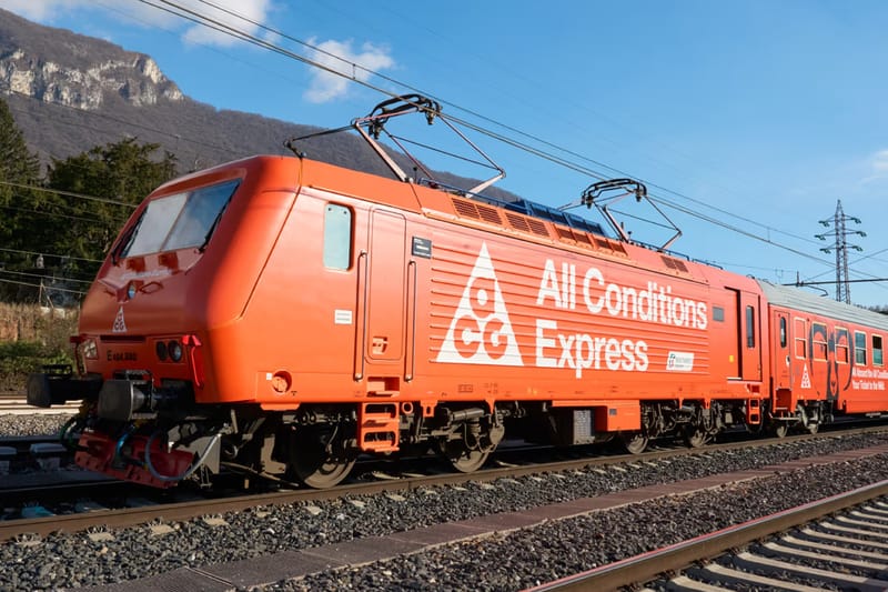 나이키 ACG, 열차를 개조한 ‘올 컨디션스 익스프레스’ 공개