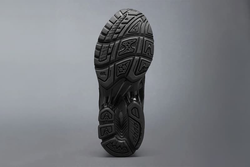 업데이트: 톰 브라운 x 아식스 ‘젤 카야노 14’ 공식 이미지 공개