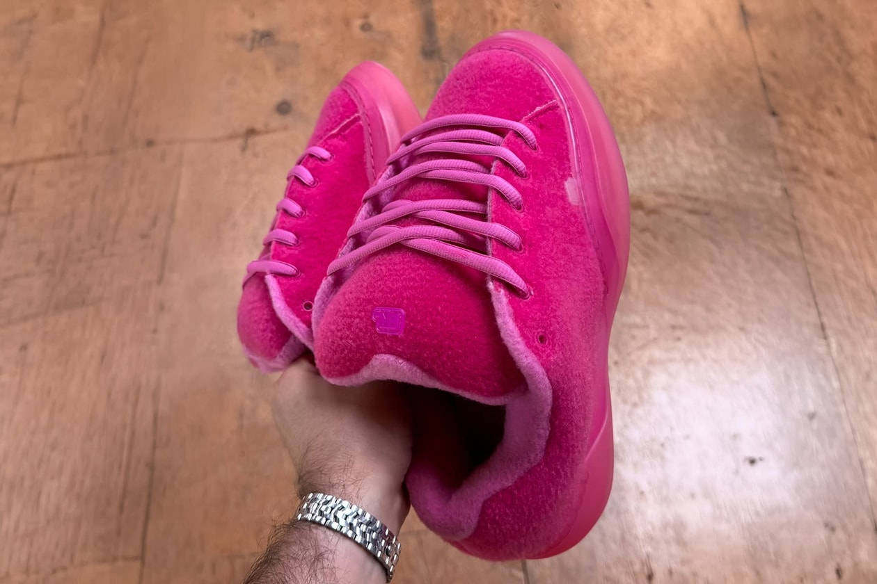 2026 밸런타인데이를 기념한 브랜드 별 스니커 7