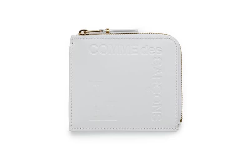 꼼 데 가르송 x 빅토리아 국립미술관 협업 컬렉션 출시