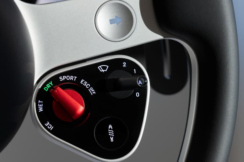 페라리 브랜드 최초의 순수 전기차 ‘루체’ 실내 디자인 공개