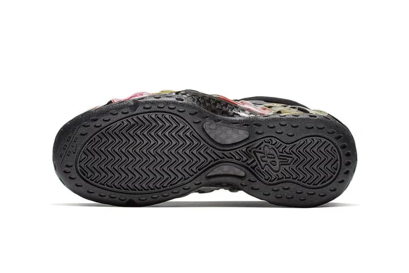 나이키 에어 폼포짓 원 ‘플로럴’ 재출시한다