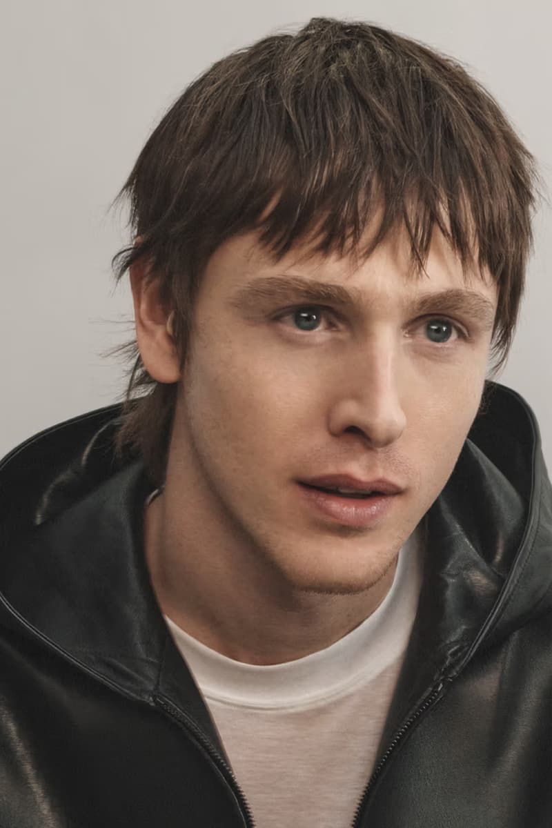 피에르파올로 피치올리의 발렌시아가 첫 번째 캠페인 공개