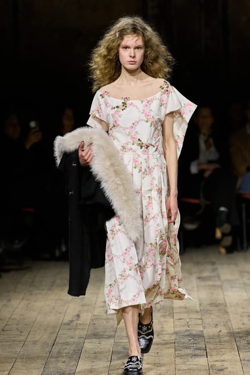 시몬 로샤 2026 가을 컬렉션 공개