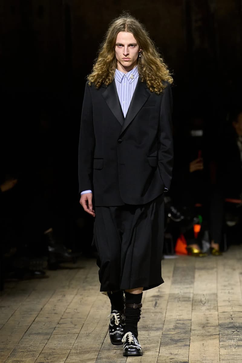 시몬 로샤 2026 가을 컬렉션 공개