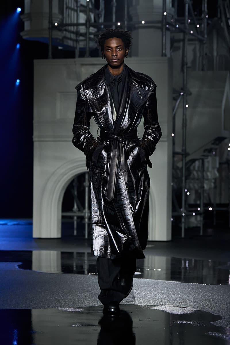 버버리 2026 가을 컬렉션 공개