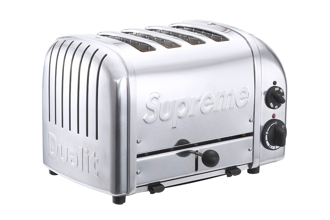 슈프림, 2026년 봄, 여름 컬렉션 공개