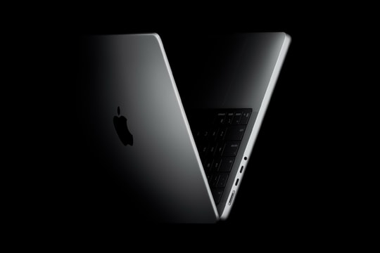 애플, M5 프로·맥스 탑재 맥북 프로 및 에어 공개