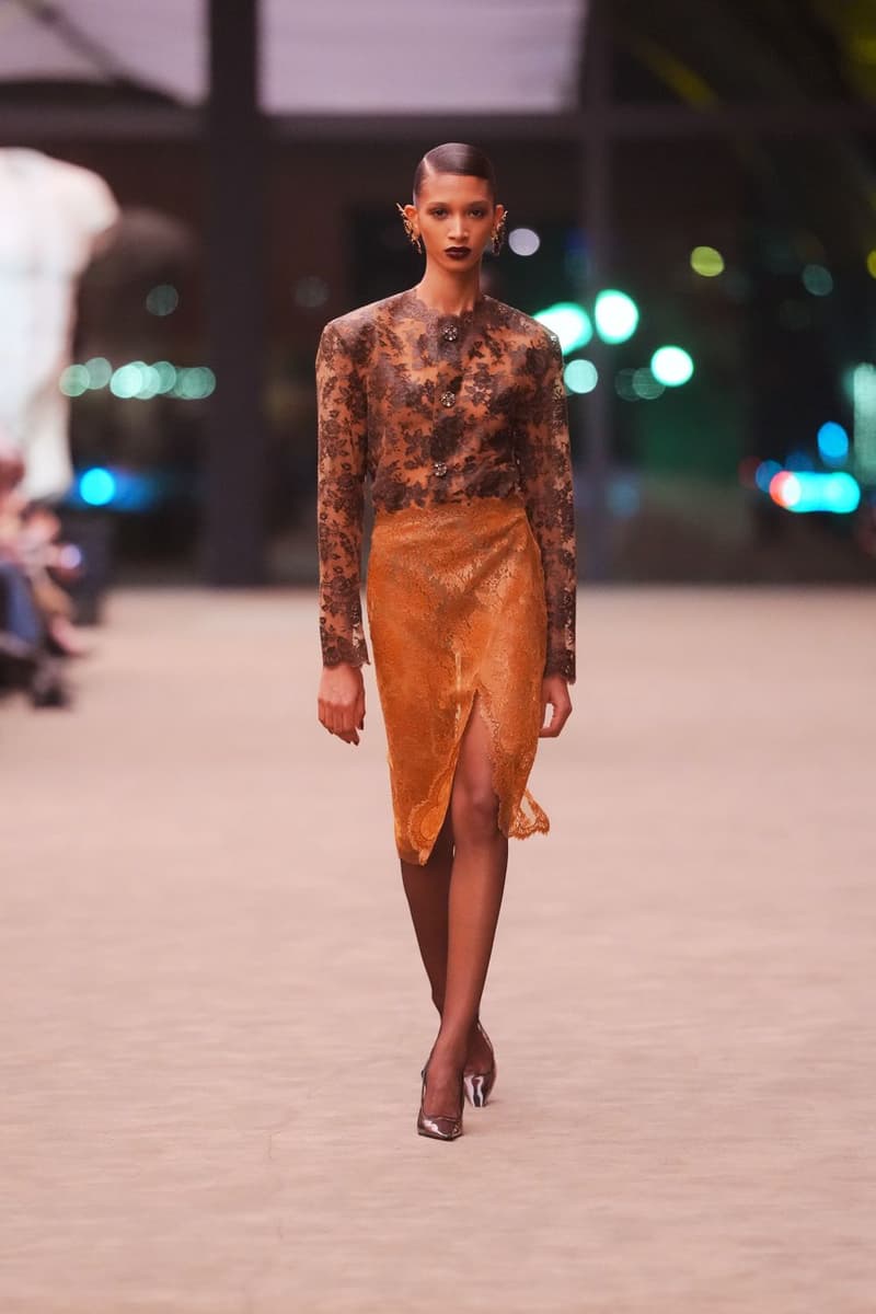 생 로랑 2026 가을, 레디 투 웨어 컬렉션 공개