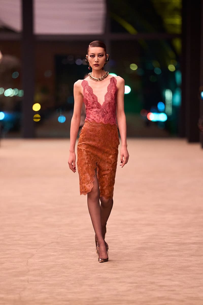 생 로랑 2026 가을, 레디 투 웨어 컬렉션 공개