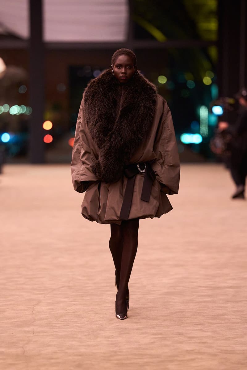 생 로랑 2026 가을, 레디 투 웨어 컬렉션 공개