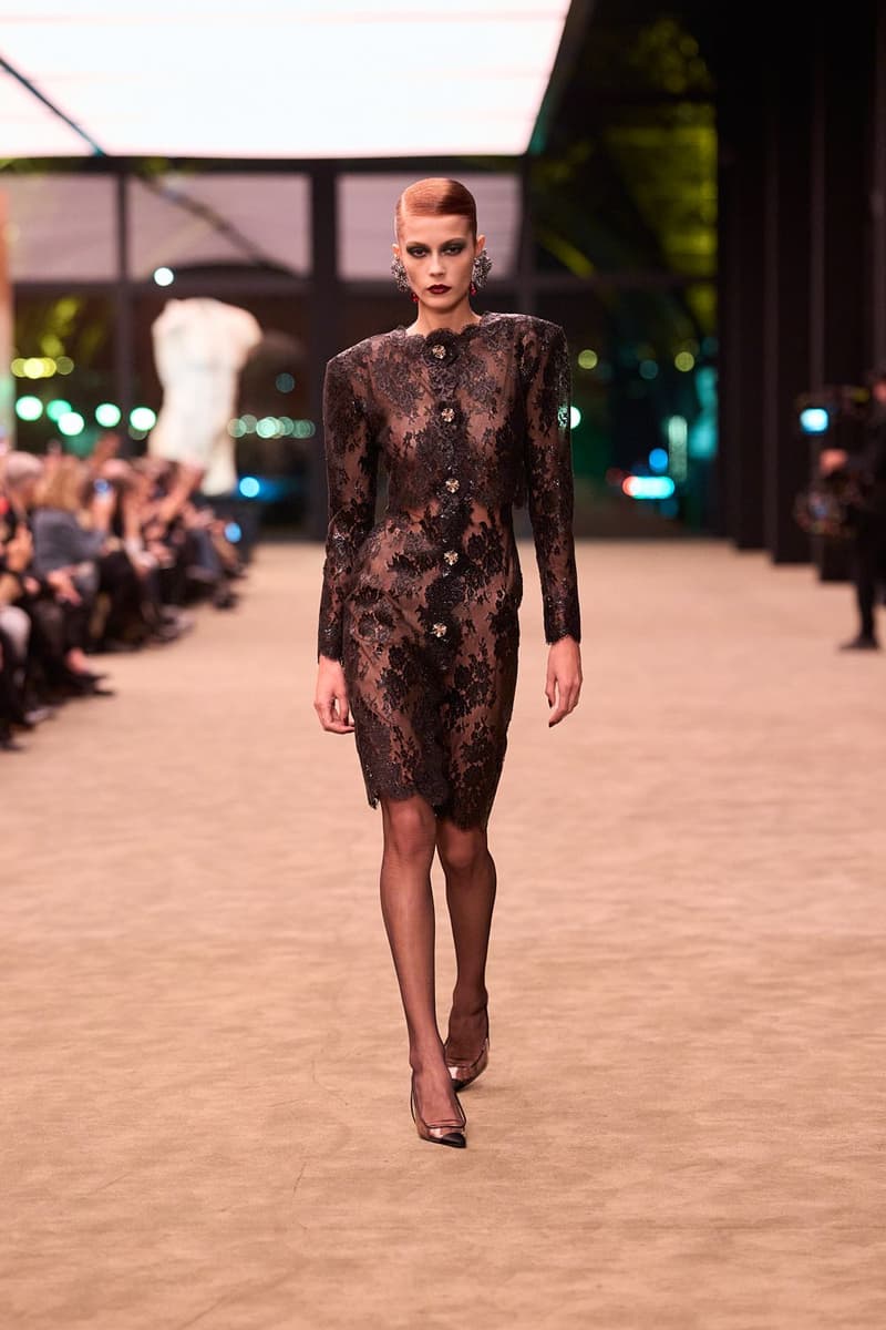 생 로랑 2026 가을, 레디 투 웨어 컬렉션 공개