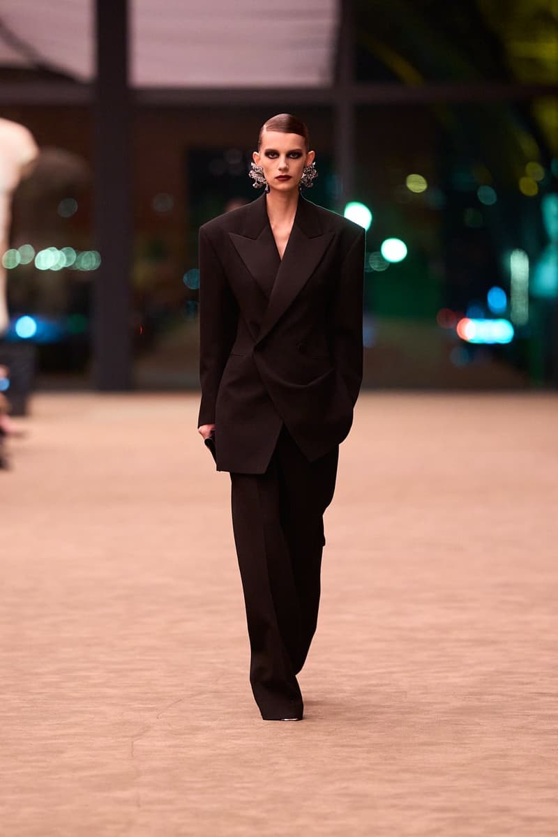 생 로랑 2026 가을, 레디 투 웨어 컬렉션 공개