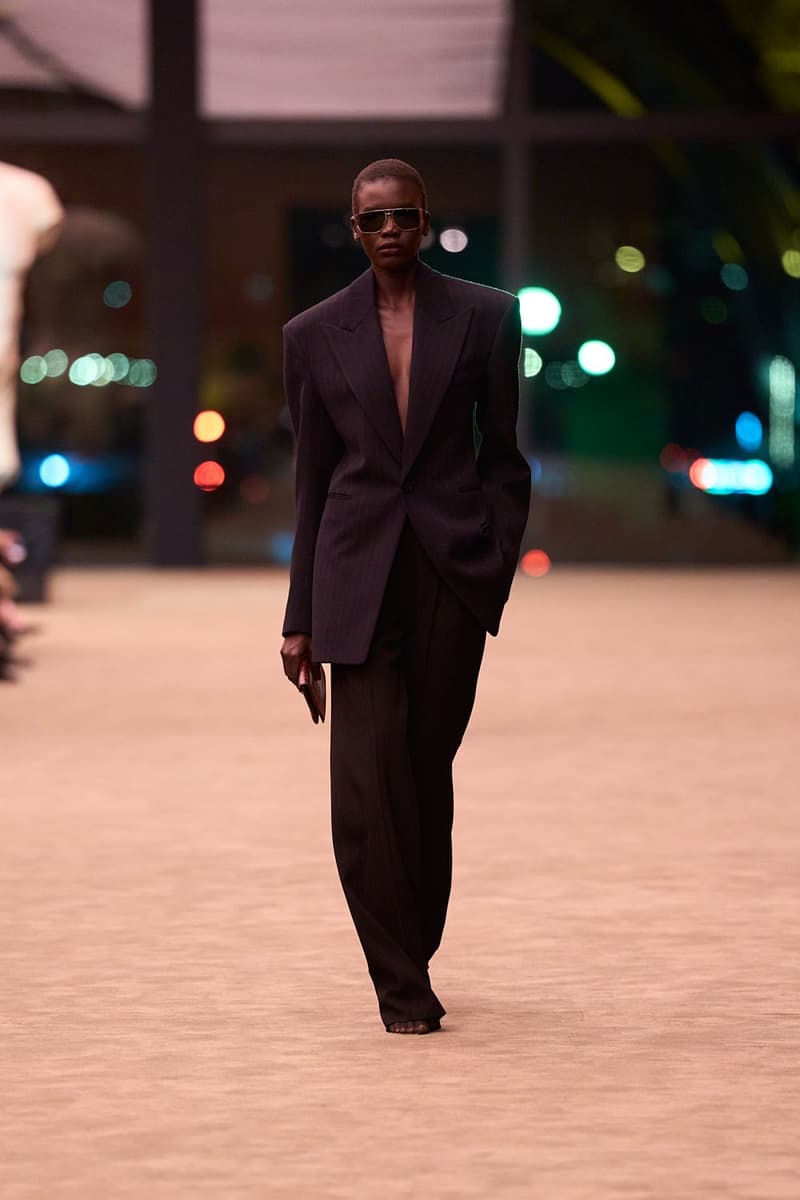 생 로랑 2026 가을, 레디 투 웨어 컬렉션 공개