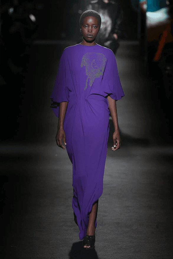 발렌시아가 FW26, 피에르 파올로 피치올리가 그려낸 ‘유포리아’적 드라마