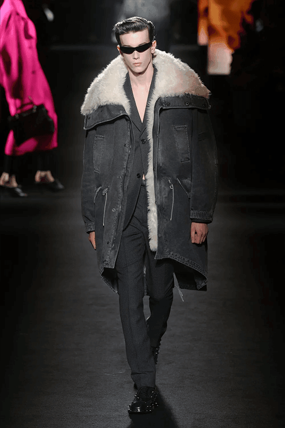 발렌시아가 FW26, 피에르 파올로 피치올리가 그려낸 ‘유포리아’적 드라마