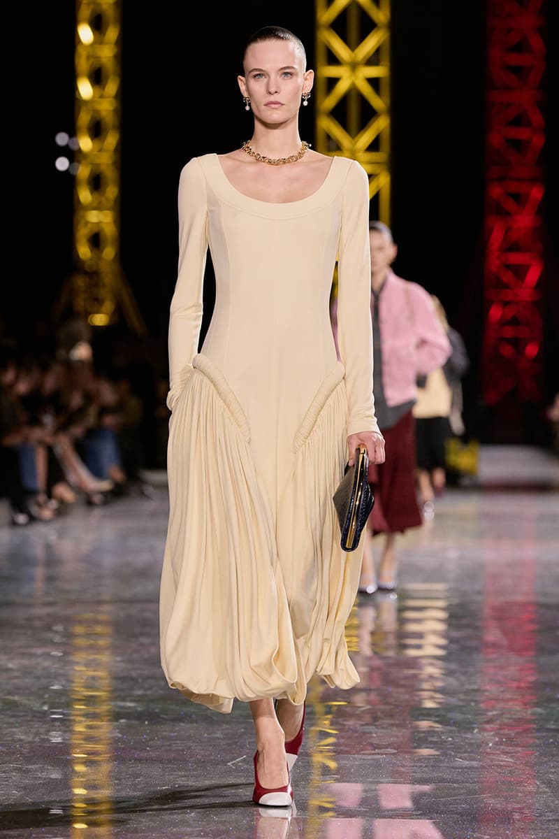 샤넬 2026 가을, 겨울 레디 투 웨어 컬렉션 공개