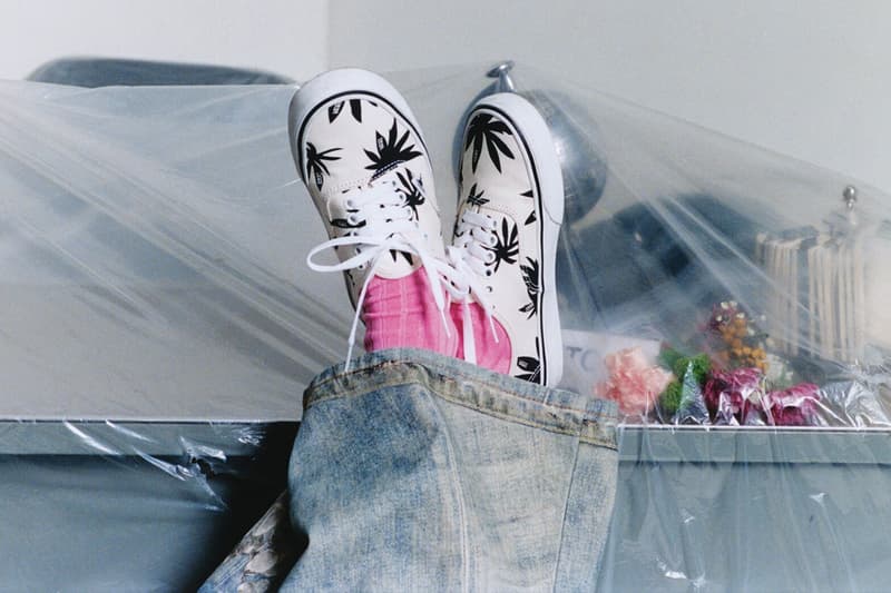 SZA가 등장한 반스 ‘오프 더 월’ 캠페인 공개