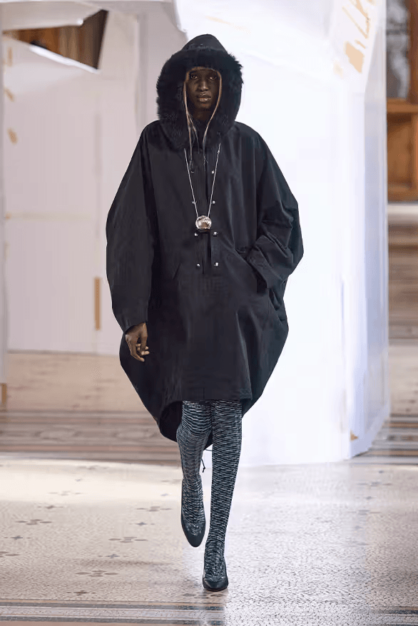 키코 코스타디노브 26 FW 컬렉션 공개