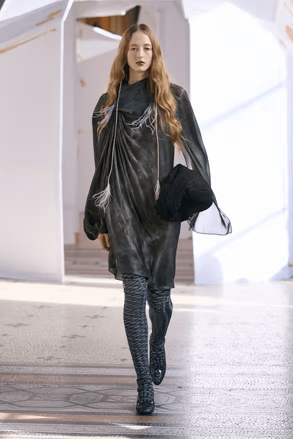 키코 코스타디노브 26 FW 컬렉션 공개