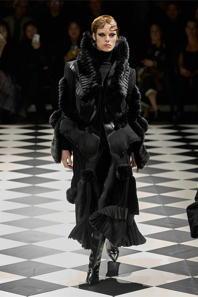 준야 와타나베 FW26, ‘아상블라주 오트쿠튀르’가 선사하는 설계된 혼돈