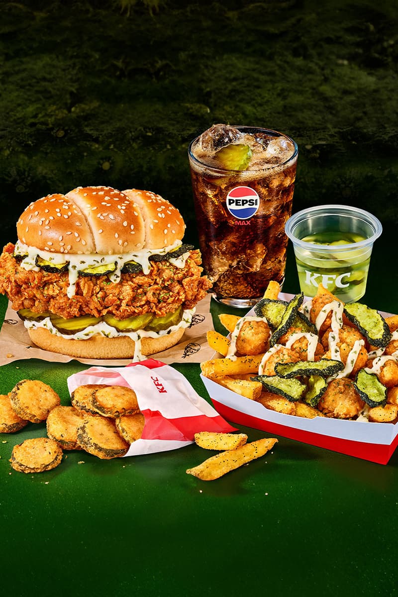 KFC가 실제 피클로 채워진 ‘피클 푸퍼 재킷’을 공개했다