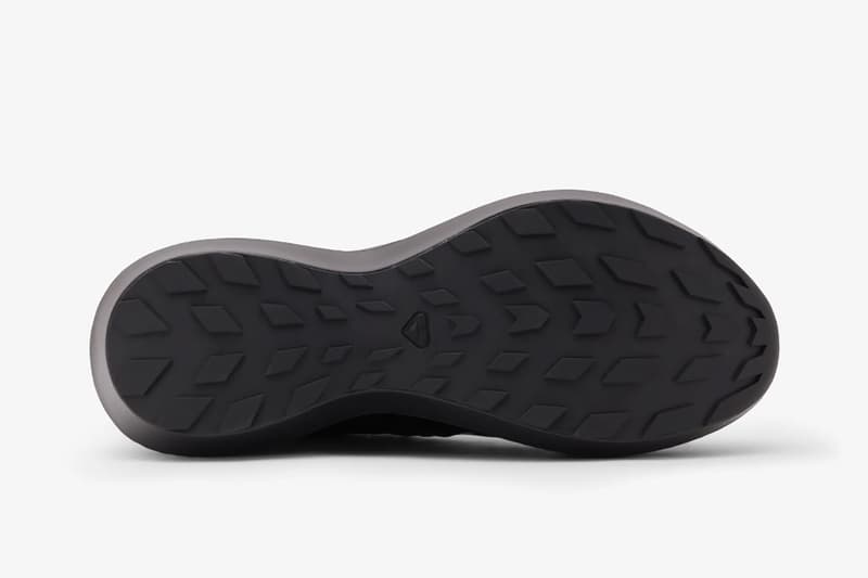 꼼 데 가르송 x 살로몬 XT-위스퍼 보이드 플랫폼 공개