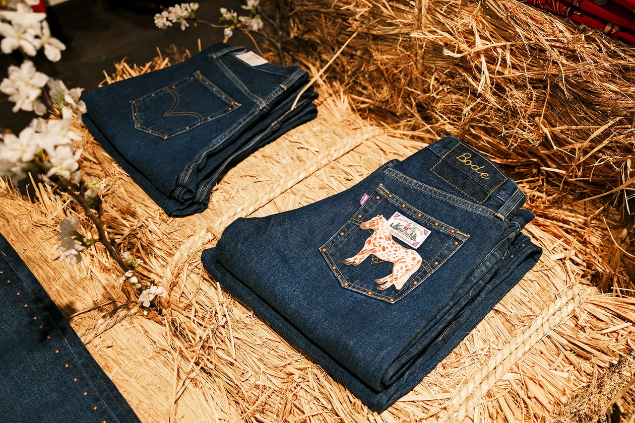 보디 크리에이티브 디렉터 인터뷰: 에밀리 아담스 보디 아우즐라가 말하는 리바이스 협업