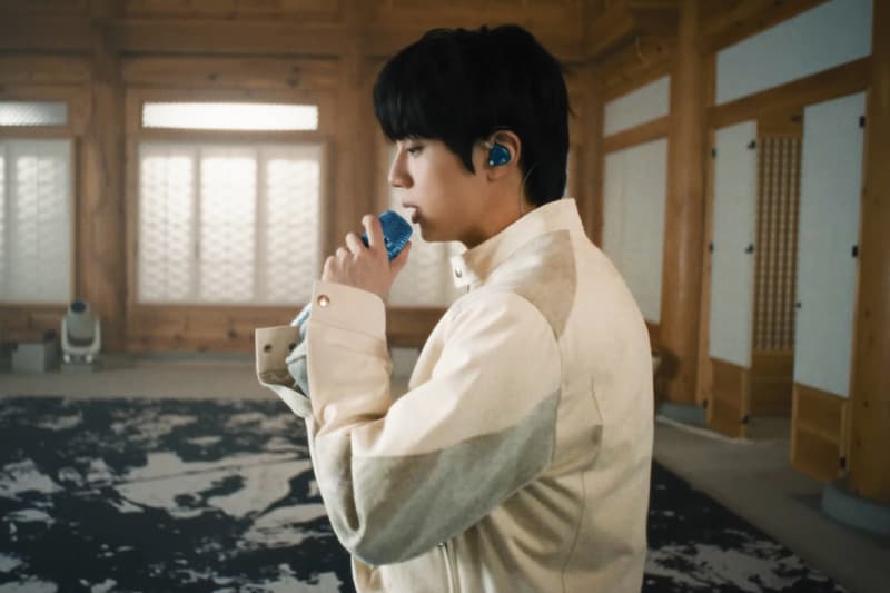 지용킴, BTS ‘SWIM’ 라이브 클립 착장 공개