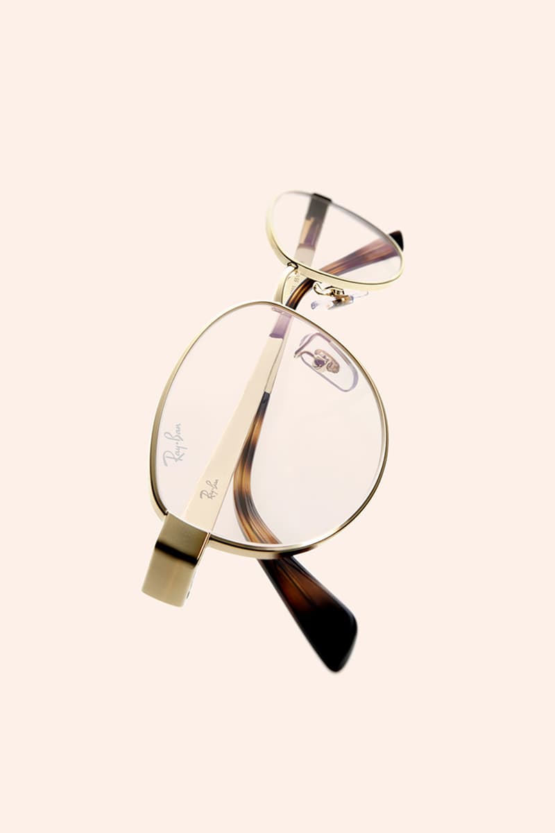 제니가 레이밴의 글로벌 앰배서더로 선정됐다