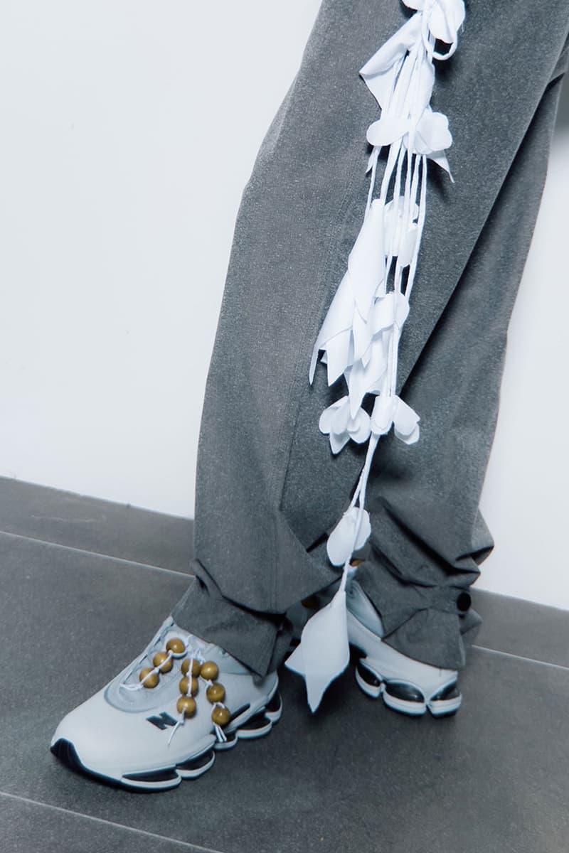 뉴발란스 앱졸브 2000 ‘슬릭’ 퍼스트룩 공개