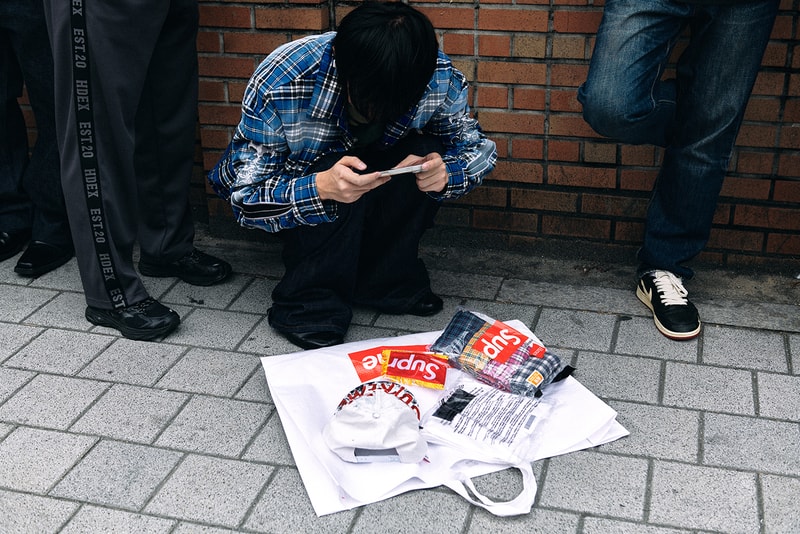 #Streetsnaps: 슈프림의 두 번째 스토어 오픈 현장, 슈프림 성수, 슈프림성수, 슈프림매장, 슈프림, 나이키
