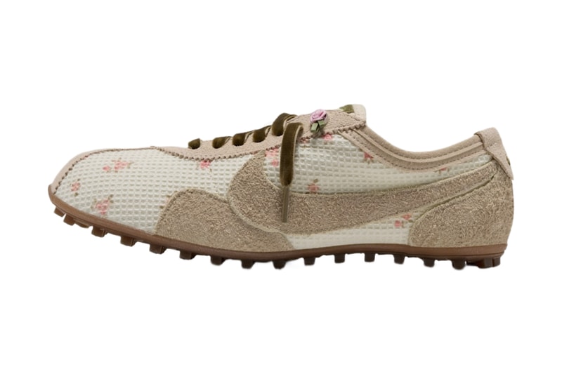 오리지널 와플 솔 위로 피어난 플로럴 패턴, Nike Moon Shoe OG