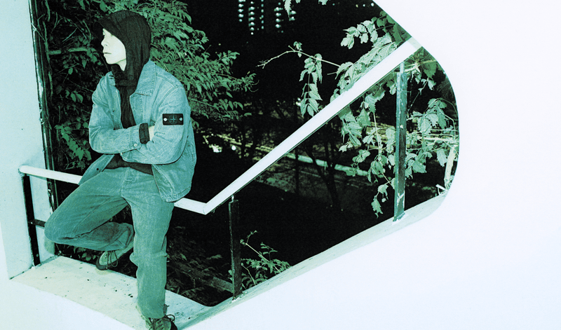 DUALITY IN LIGHT: 스톤 아일랜드의 두 얼굴, 스톤 아일랜드, stone island, 데님, denim