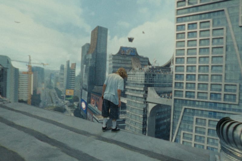 Balik-eksena ang EA skate. sa "Drop In" film na gawa ng at para sa skate community