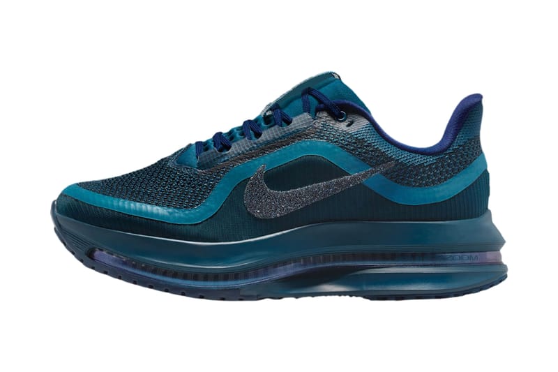 Swarovski x Nike: Pinasosyal na Pegasus Premium