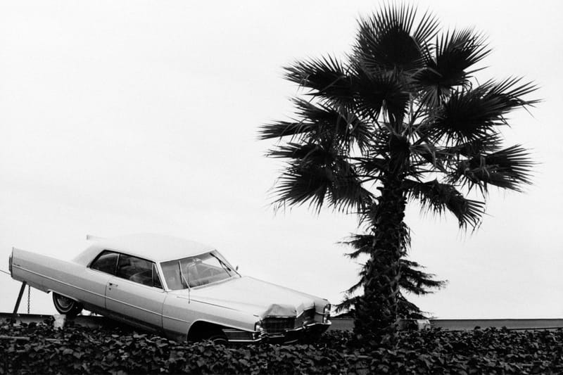 Made in L.A. 2025 Biennial ng Hammer Museum, itinuon ang pansin sa mararangyang 'Assymetries'
