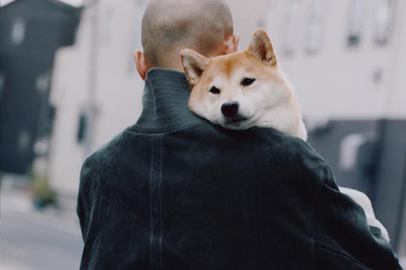 Nanamica at A Kind of Guise: Koleksiyong Inspirado ng Isang Stylish na Tokyo Dog Walker