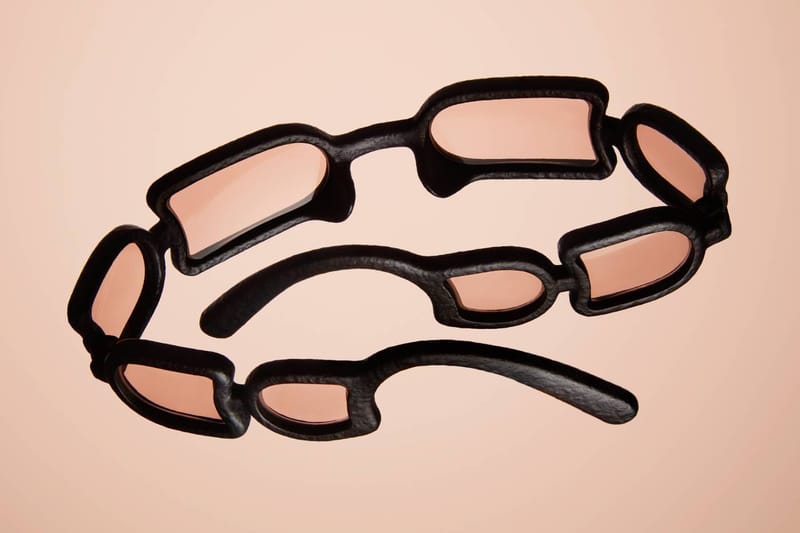 Geometry in Motion: Inilunsad ng ISSEY MIYAKE EYES ang “UROKO” Frame